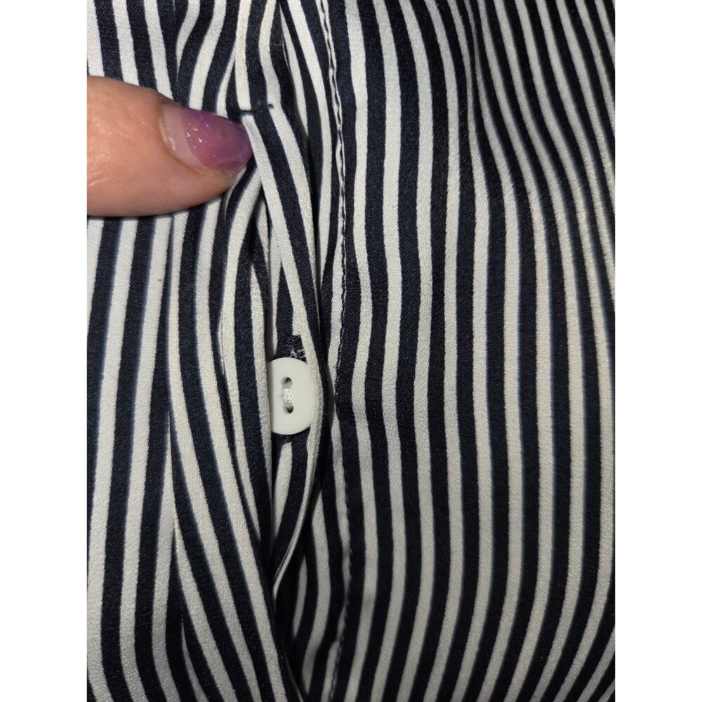 T Tahari Women's 3X Striped Ruffle-Neck Blouse Black White Button-Down Top - Picture 6 of 9